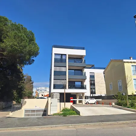 Apartman Lea Mare Apartment *